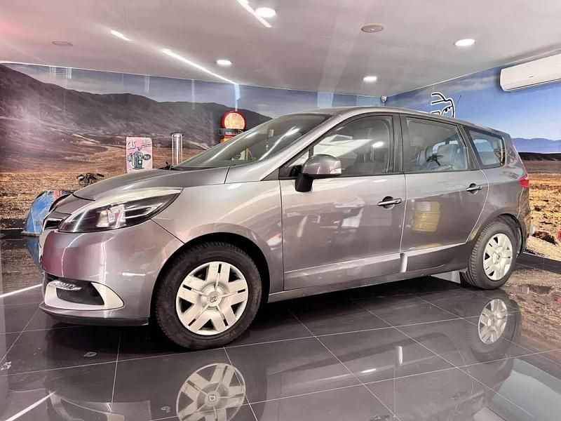 Cinza Usado 2014 Renault Grand Scénic III Expression Monovolume | € 8.950 (Preço justo) - Imagem 1/4