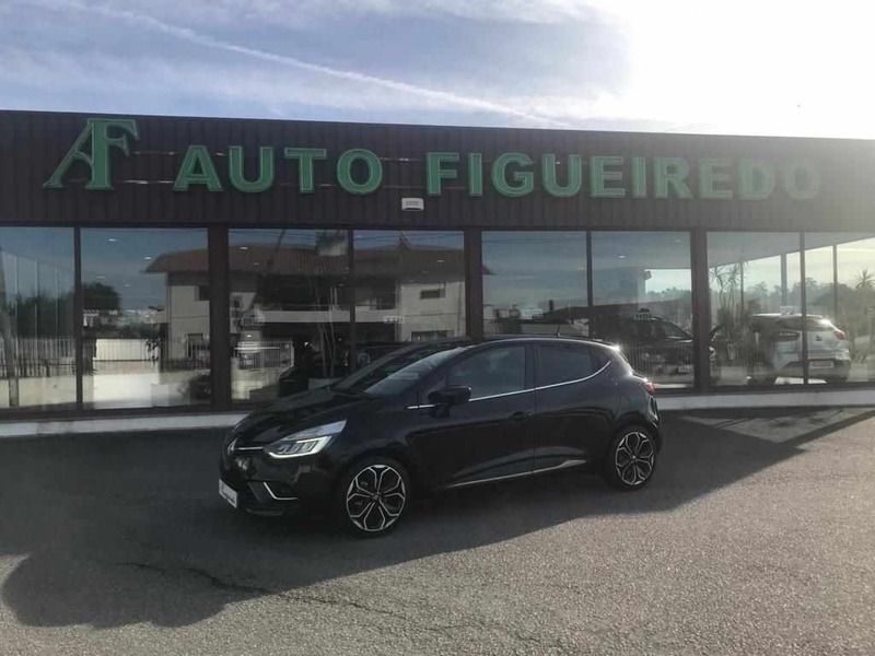 Preto Usado 2017 Renault Clio IV LIMITED | € 15.950 (Caro) - Imagem 1/4