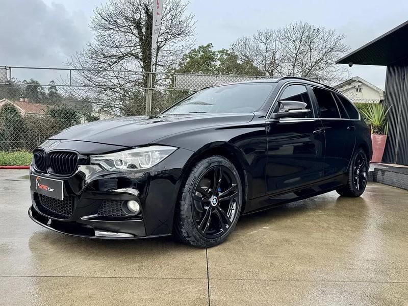 Usado BMW 318 150 HP (110 kW) 2016 Preto Carrinha
