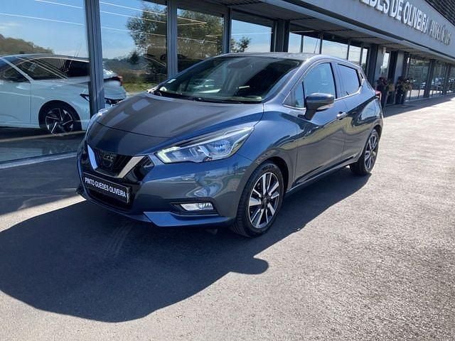 Usado Nissan Micra 90 HP (66 kW) 2018 Cinzento Citadino