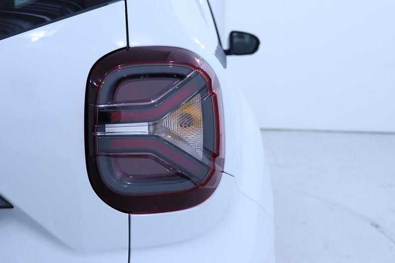 Usado Dacia Duster 116 HP (85 kW) 2022 Branco Citadino