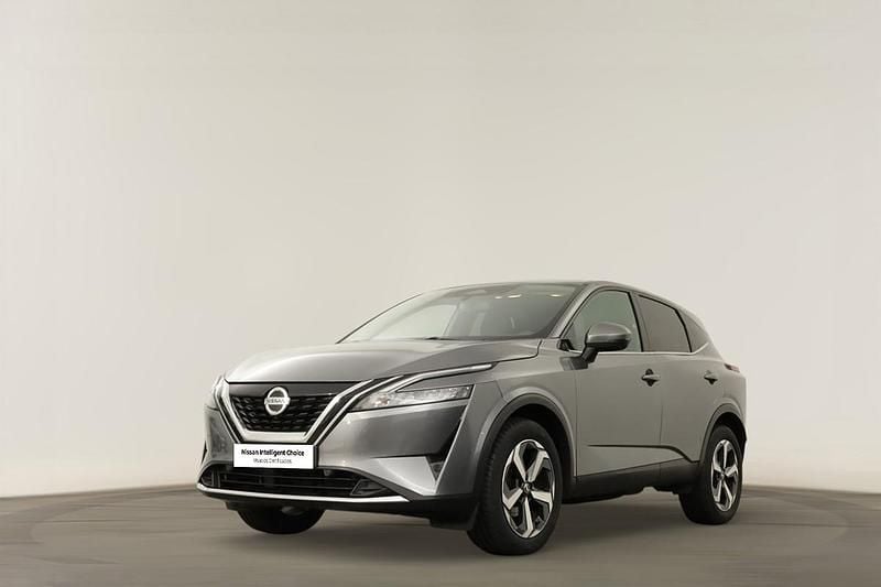 Usado Nissan Qashqai N-Connecta 140 HP (102 kW) 2022 Cinzento SUV