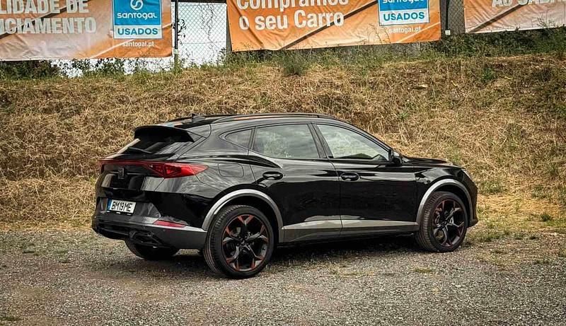 Usado Cupra Formentor 150 HP (110 kW) 2024 Preto SUV
