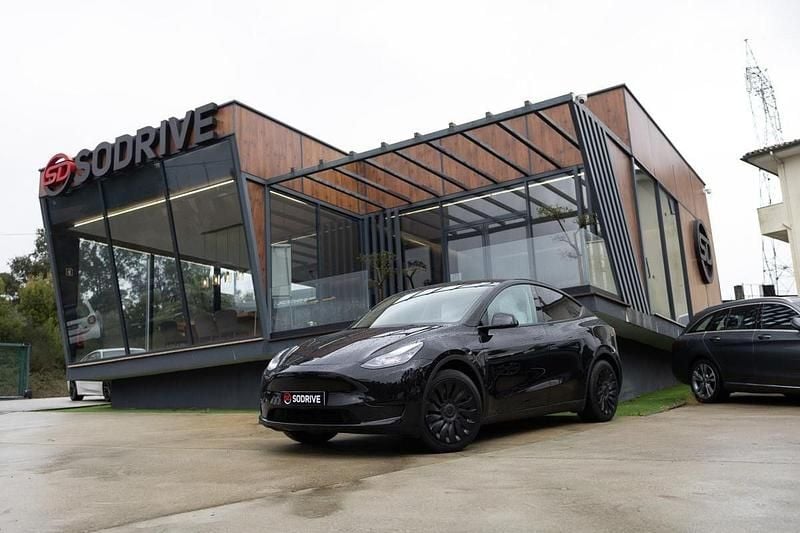 Preto Usado 2022 Tesla Model Y SUV | € 34.900 (Preço justo) - Imagem 1/4
