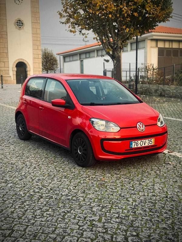 Vermelho Usado 2014 VW up! move up! Citadino | € 5.900 (Preço justo) - Imagem 1/4