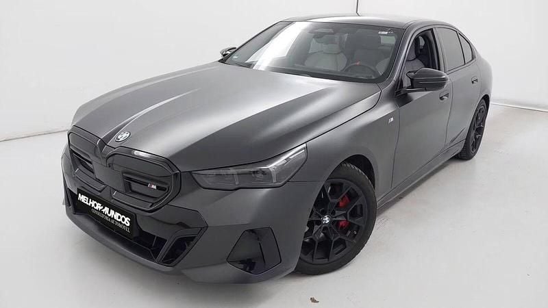 Usado BMW i5 442 kW (601 HP) 2023 Cinza Sedan