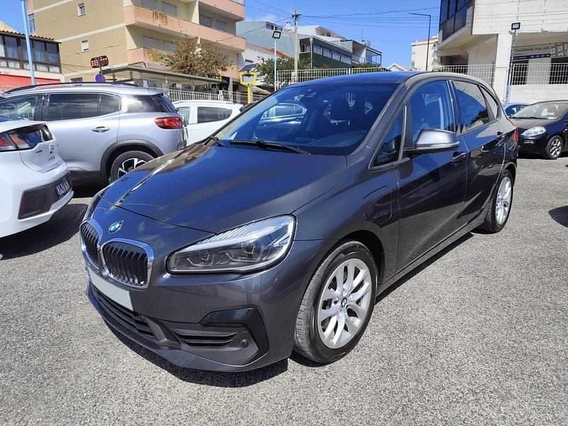 Cinzento Usado 2020 BMW 225 Coupé | € 17.950 - Imagem 1/4