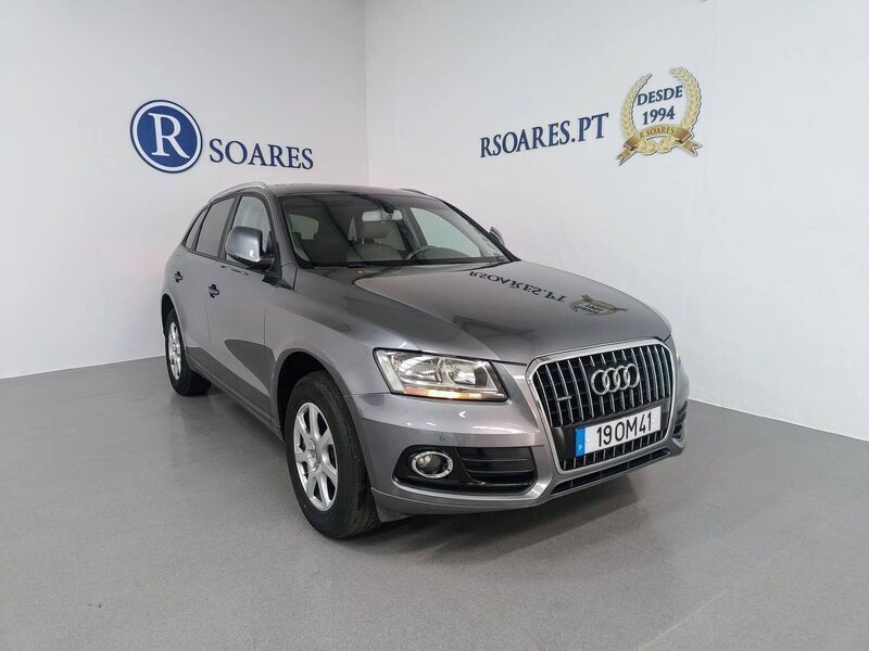 Antracite Usado 2014 Audi Q5 SUV | € 20.900 - Imagem 1/4