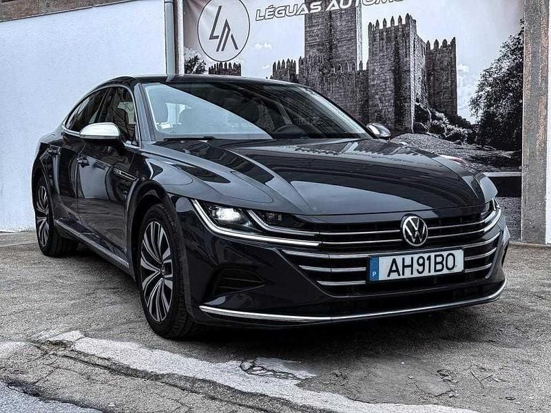 Usado VW Arteon 150 HP (110 kW) 2021 Preto