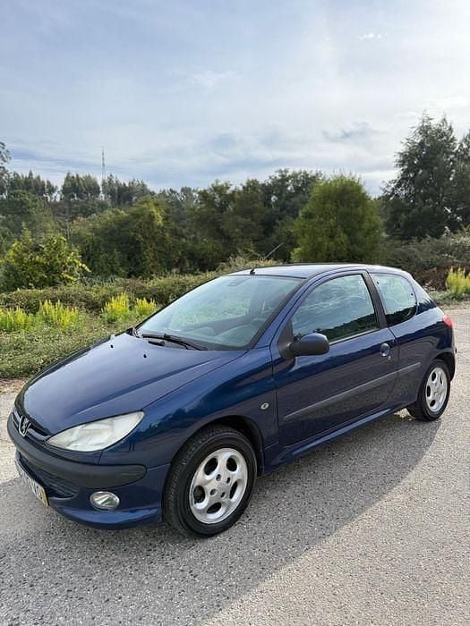 Usado 2000 Peugeot 206 | € 1.999 (Preço justo) - Imagem 1/4
