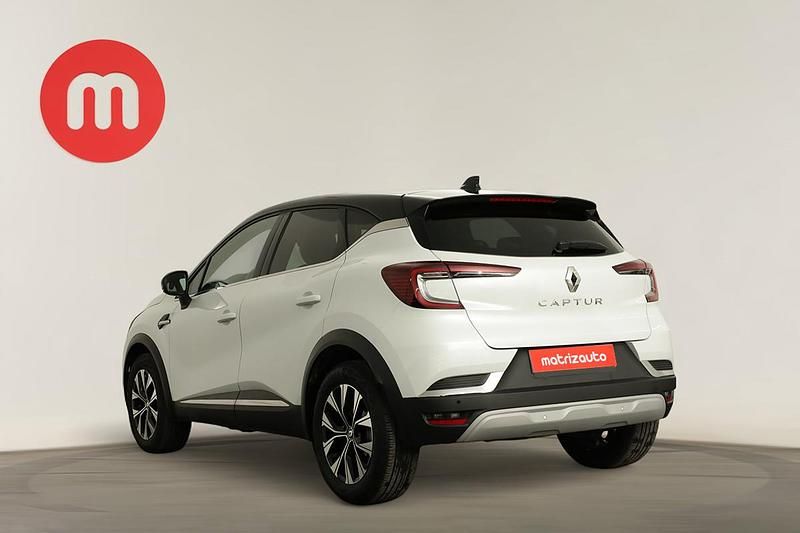 Usado Renault Captur Techno 100 HP (73 kW) 2024 SUV