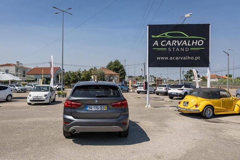 Antracite Usado 2017 BMW X1 SUV | € 22.900 (Caro) - Imagem 1/4