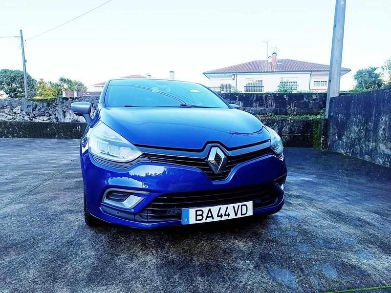 Usado Renault Clio IV 118 HP (86 kW) 2017 Azul Citadino