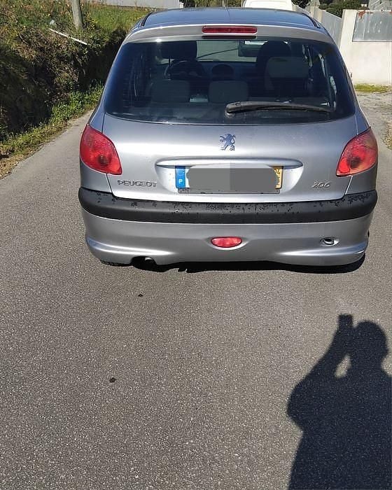 Usado Peugeot 206 2004 Sedan