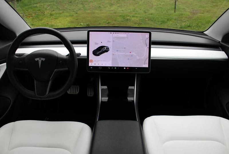 Usado Tesla Model 3 377 kW (513 HP) 2020 Cinzento Sedan