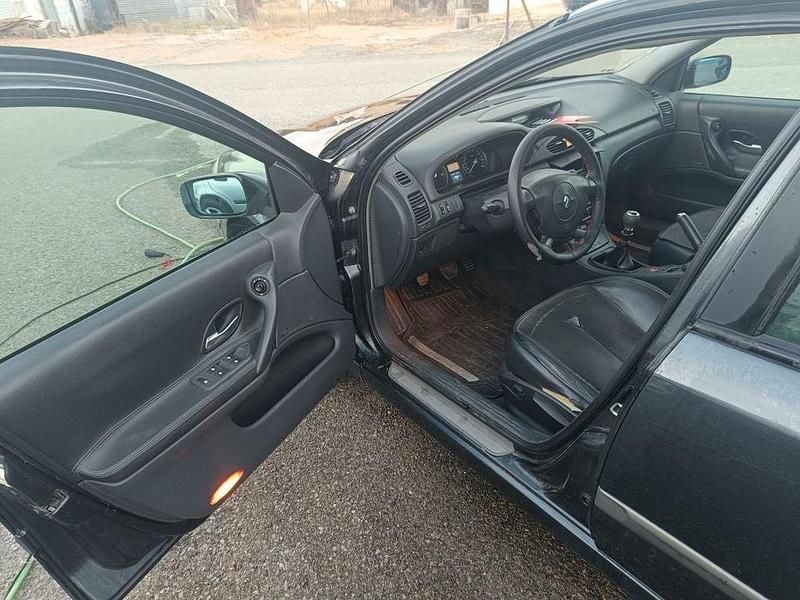 Usado Renault Laguna II 120 HP (88 kW) 2005 Sedan