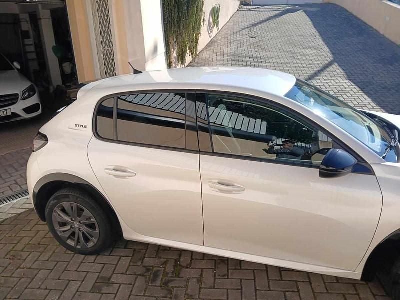 Usado Peugeot 208 100 kW (136 HP) 2022 Branco Citadino