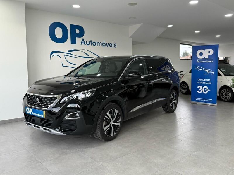 Preto Usado 2019 Peugeot 5008 Monovolume | € 24.950 (Preço elevado) - Imagem 1/4