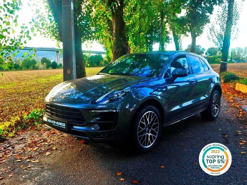 Cinza Usado 2018 Porsche Macan SUV | € 46.990 (Preço justo) - Imagem 1/4