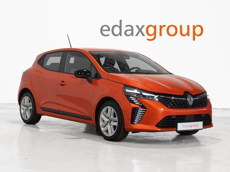 Laranja Usado 2024 Renault Clio V Evolution | € 17.790 (Preço justo) - Imagem 1/4