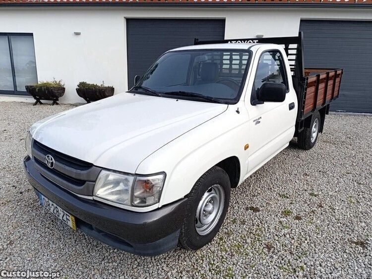 Branco Usado 2004 Toyota HiLux Pickup | € 8.990 (Preço justo) - Imagem 1/1