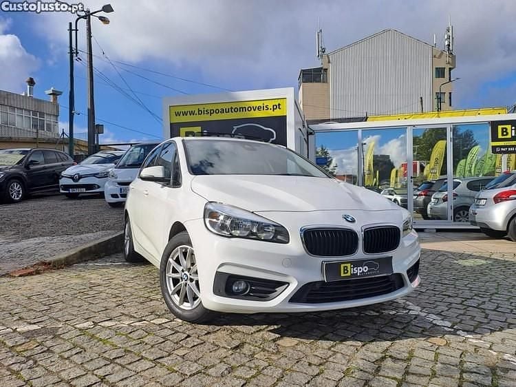 Usado BMW 216 Advantage 116 HP (85 kW) 2016 Branco Carrinha