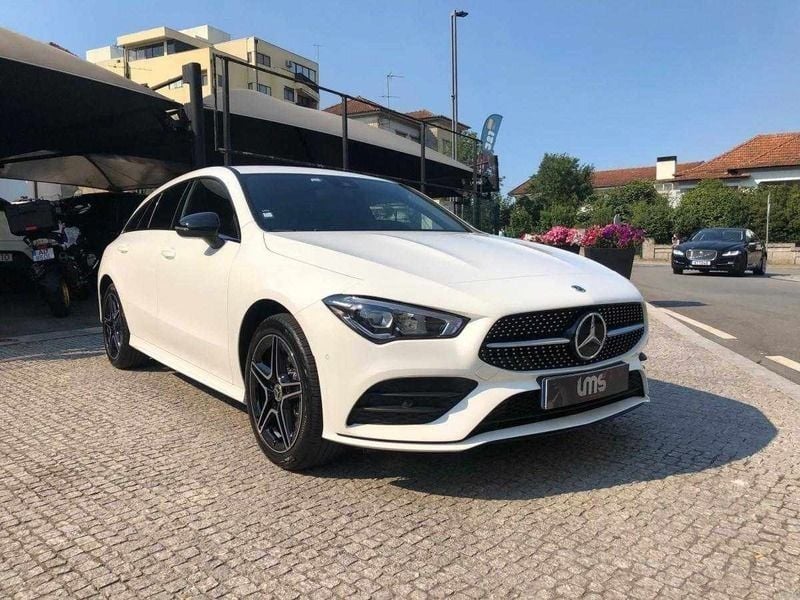Branco Usado 2022 Mercedes CLA250e Shooting Brake AMG line Carrinha | € 44.950 - Imagem 1/4
