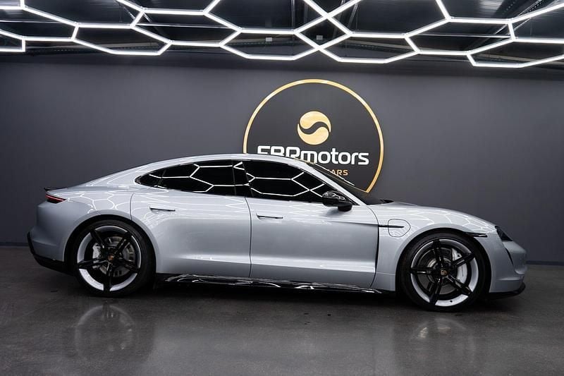 Usado Porsche Taycan 4S 389 kW (530 HP) 2020 Cinza Sedan