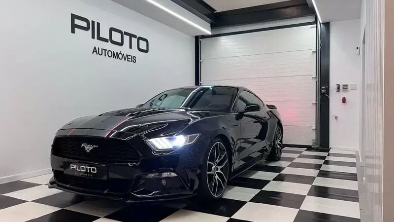 Preto Usado 2015 Ford Mustang Coupé | € 37.990 (Bom preço) - Imagem 1/4