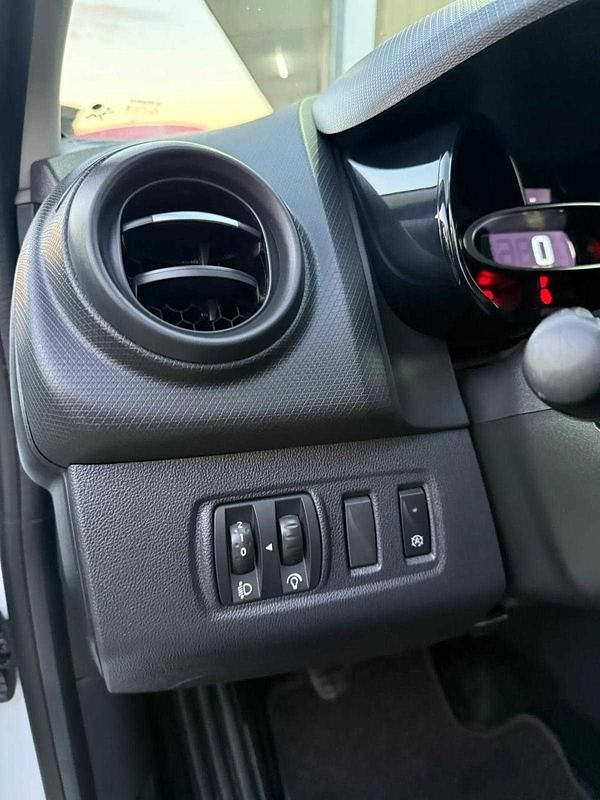 Usado Renault Clio IV 75 HP (55 kW) 2019 Branco