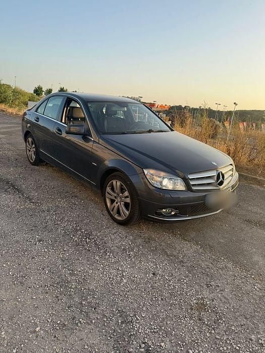 Usado 2009 Mercedes C220 Sedan | € 10.000 (Preço justo) - Imagem 1/4