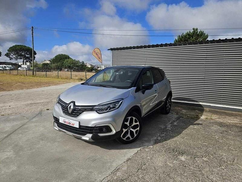 Cinzento Usado 2018 Renault Captur SUV | € 13.950 (Preço justo) - Imagem 1/4