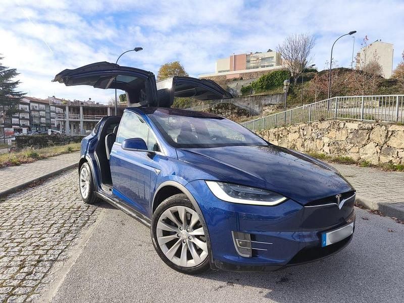 Usado 2018 Tesla Model X SUV | € 27.250 - Imagem 1/4