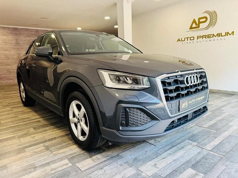 Cinza Usado 2021 Audi Q2 Advanced SUV | € 19.950 (Bom preço) - Imagem 1/4