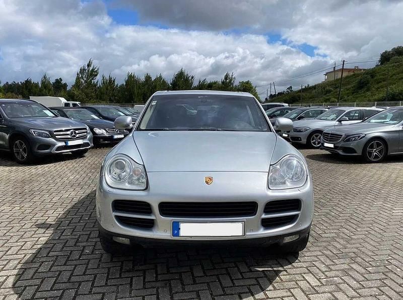 Usado Porsche Cayenne S 340 HP (250 kW) 2004 SUV