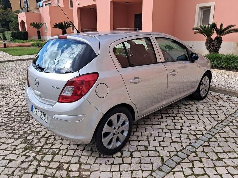 Usado Opel Corsa 75 HP (55 kW) 2008 Citadino