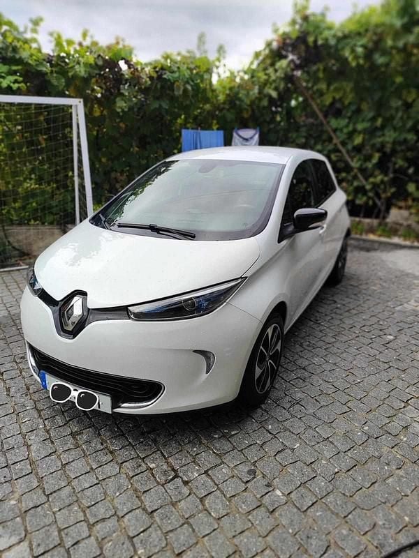 Usado Renault Zoe 80 kW (110 HP) 2018 Branco Citadino