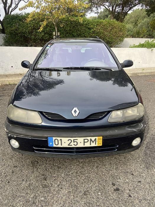 Usado 2000 Renault Laguna Sedan | € 1.280 - Imagem 1/4