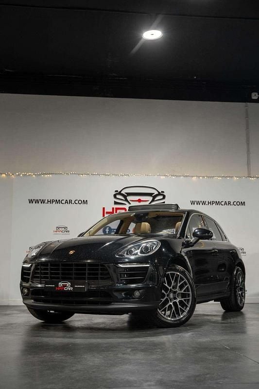 Usado Porsche Macan 258 HP (189 kW) 2016 Preto SUV