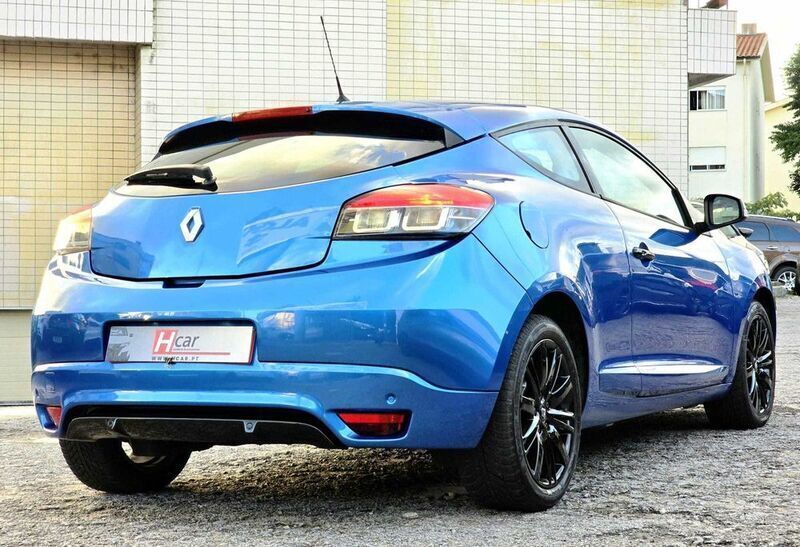 Usado Renault Mégane GT Line GT-Line 110 HP (80 kW) 2015 Coupé