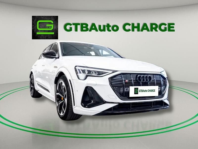 Branco Usado 2021 Audi e-tron Ambiente SUV | € 48.900 (Bom preço) - Imagem 1/4