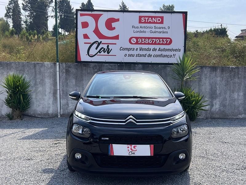 Preto Usado 2017 Citroën C3 Origins | € 11.000 - Imagem 1/4