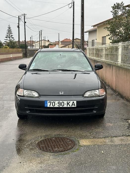 Usado 1993 Honda Civic Sedan | € 2.700 - Imagem 1/4