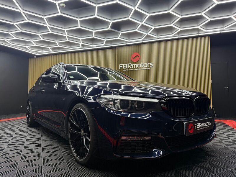 Azul Usado 2017 BMW 520 Carrinha | € 26.990 (Preço elevado) - Imagem 1/4