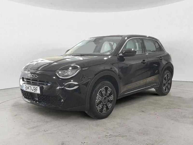 Preto Usado 2024 Fiat 600 | € 23.900 (Preço justo) - Imagem 1/4