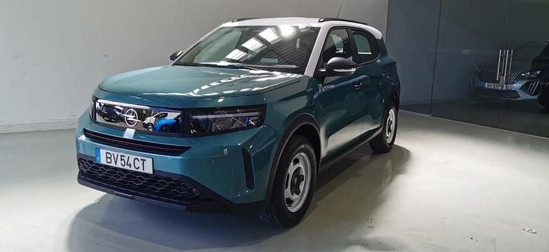 Azul Novo 2025 Opel Frontera Edition SUV | € 24.490 (Bom preço) - Imagem 1/4
