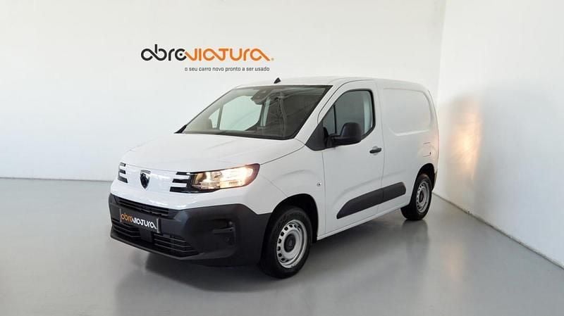 Branco Usado 2025 Peugeot Partner Monovolume | € 19.850 (Preço justo) - Imagem 1/4