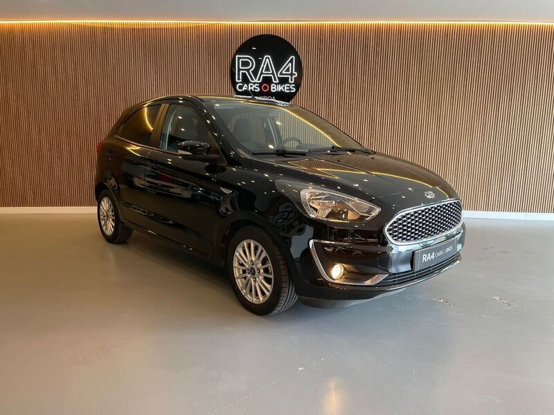 Preto Usado 2019 Ford Ka Ultimate Citadino | € 10.900 (Preço justo) - Imagem 1/4