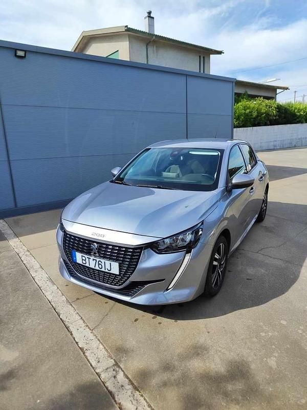 Cinzento Usado 2021 Peugeot 208 Citadino | € 16.500 (Preço justo) - Imagem 1/4