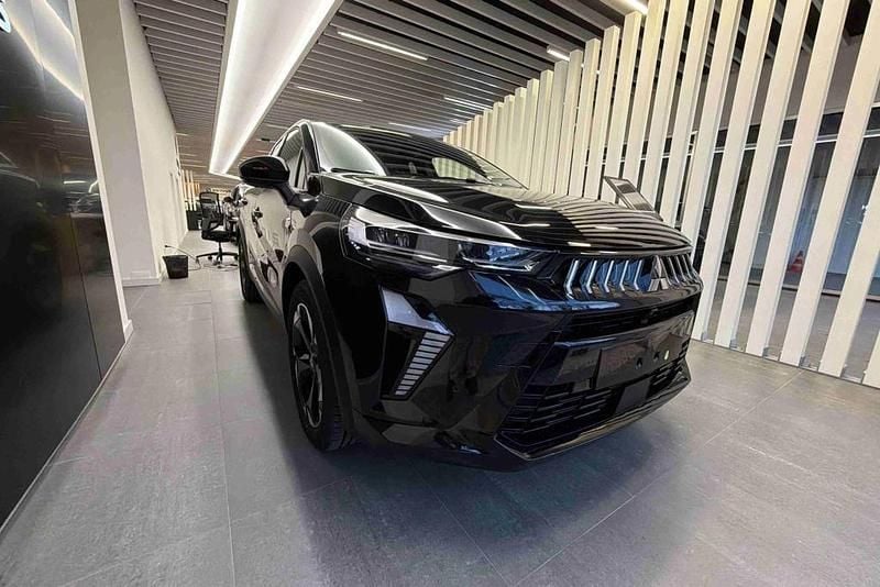 Preto Novo 2025 Mitsubishi Grandis Intense Citadino | € 31.990 (Preço justo) - Imagem 1/4